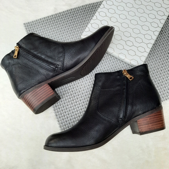 Sole Bound Baretraps Uriel Side Zip Boots Comfort Ankle Booties 10 Black NEW - Picture 2 of 10